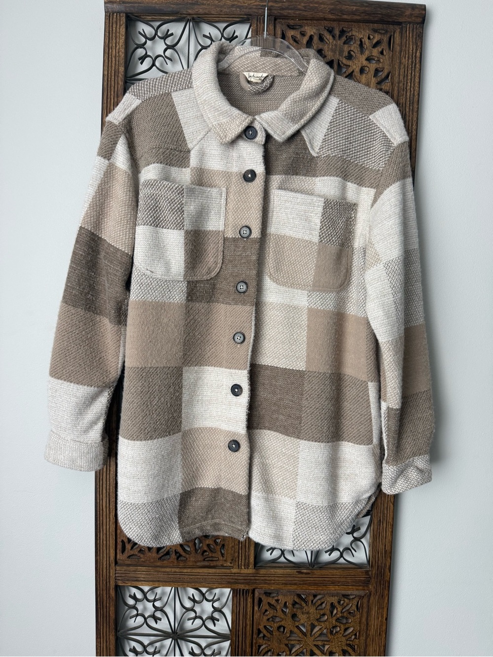 Neutral Plaid Utility Shacket Jacket - Beige & Cream